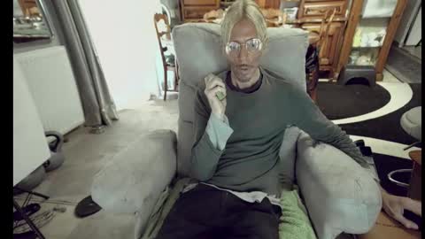 jeff online show from October 28, 9:21 am