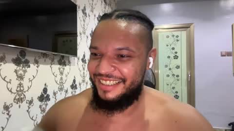 Kingsley online show from December 14, 1:56 am