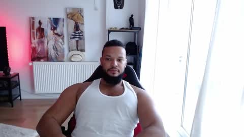 Kingsley online show from November 9, 12:30 pm