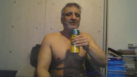 0luvmonkey online show from September 20, 8:23 pm