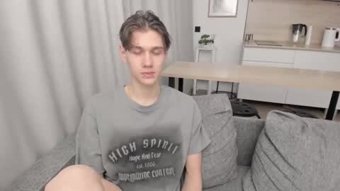 Adam online show from October 10, 4:35 pm