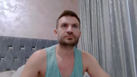 10in_deluxe online show from February 8, 9:35 am