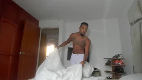 cuteboybiigcock online show from November 20, 9:56 pm