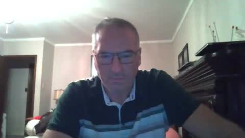 Snapshot of 123456ant chatting on December 8, 9:52 pm 123456ant online show from December 8, 9:52 pm