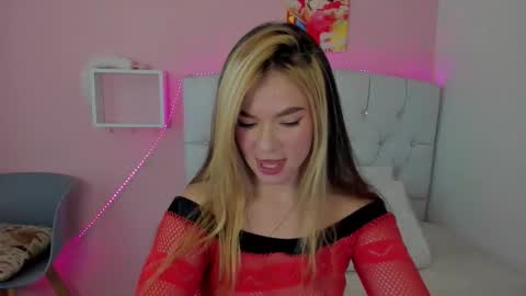 18candy online show from February 12, 9:40 pm