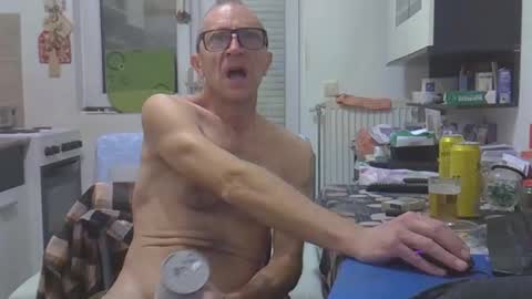 1973man online show from January 18, 12:30 am