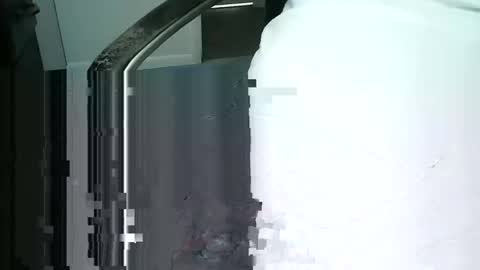 1etabrutahc0 online show from January 12, 4:47 pm