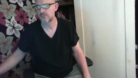 1hotbaldguy online show from February 9, 6:17 am