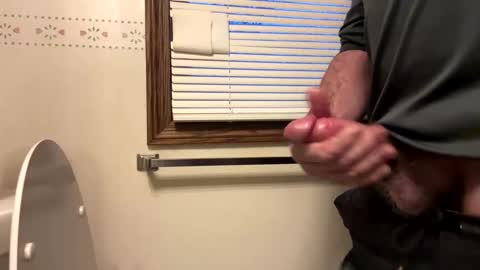 1hunglo412 online show from February 6, 12:19 pm