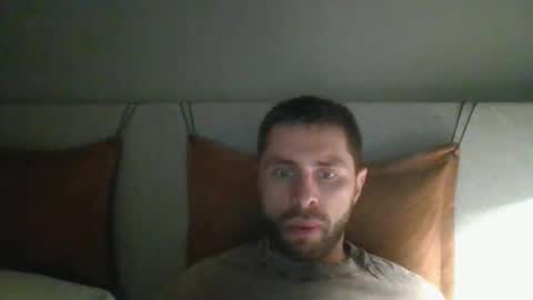 Snapshot of 1kamilkamil11 chatting on October 28, 10:22 pm kam online show from October 28, 10:22 pm