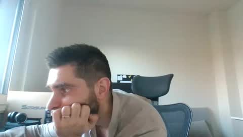 Snapshot of 1kamilkamil11 chatting on January 30, 2:15 pm kam online show from January 30, 2:15 pm