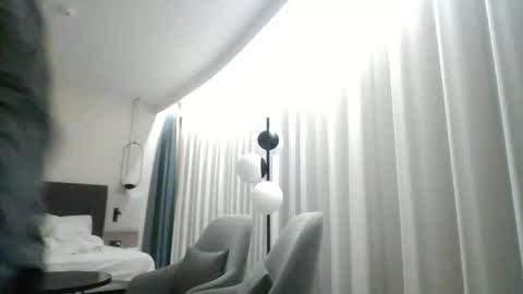 Snapshot of 1kamilkamil11 chatting on January 20, 10:48 pm kam online show from January 20, 10:48 pm