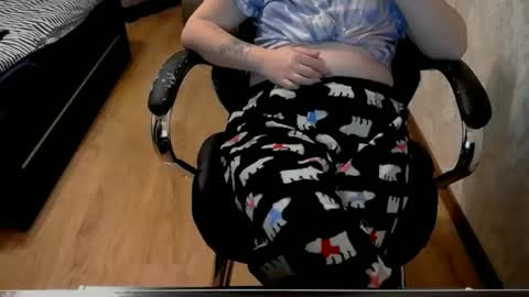 1your_hot_girls online show from February 2, 8:16 pm