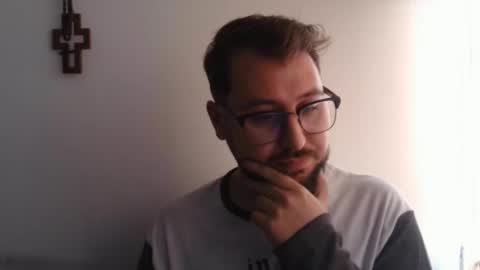 21jus online show from October 31, 11:10 am