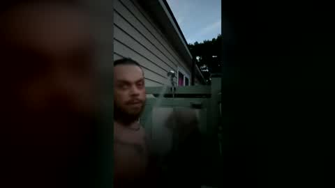 ThrillBilly online show from July 18, 10:17 am