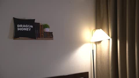 Elley  online show from February 3, 2:32 pm