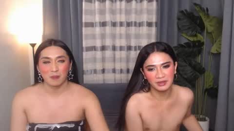 2hotblowjob694uxxx online show from July 28, 7:39 pm