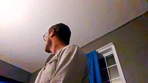 35andfree online show from November 7, 6:49 am