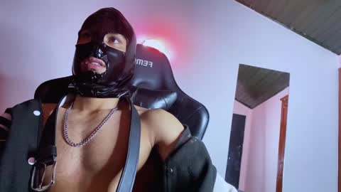 E V I L online show from November 6, 1:08 am