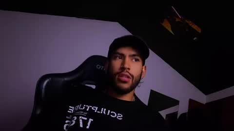 E V I L online show from August 2, 12:23 am