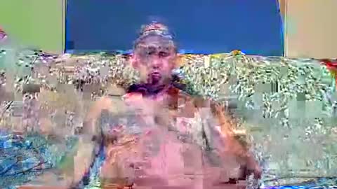 4nuf online show from December 4, 8:25 am