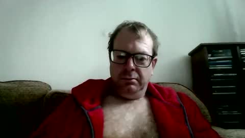 robert online show from April 1, 7:53 am