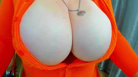 Brendi online show from November 1, 8:24 am