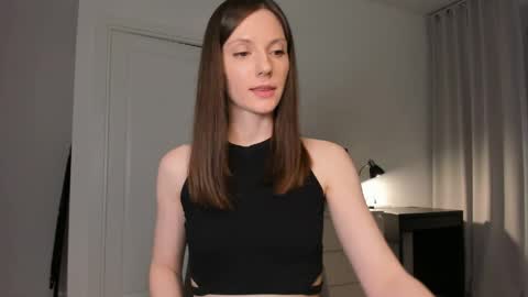 Anna online show from March 12, 8:12 pm