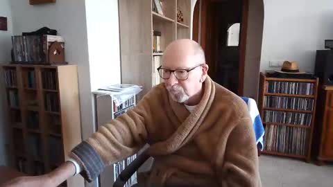  Papi  online show from November 23, 10:13 am