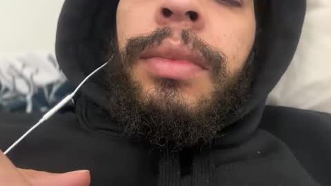 Nzodd online show from January 7, 10:26 pm