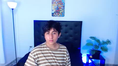 zyan online show from December 1, 2:48 pm