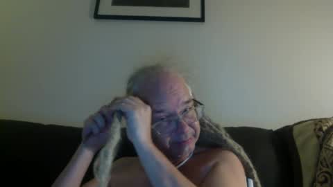 Snapshot of 808dred chatting on October 1, 11:09 am 808dred online show from October 1, 11:09 am