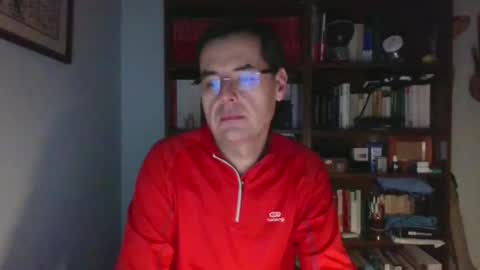 8age online show from January 9, 12:05 am