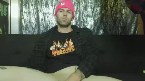 EvelDicknievel1 online show from October 27, 12:43 am