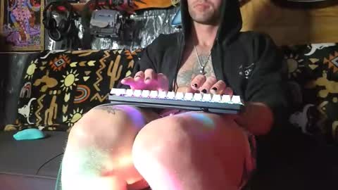 EvelDicknievel1 online show from January 18, 4:16 pm