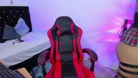 Noah  online show from April 17, 7:44 am