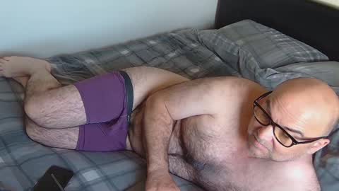 God Zeus online show from April 25, 5:20 am