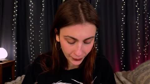 Willow online show from February 4, 10:24 pm