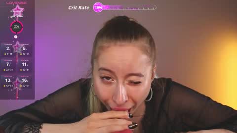 Snapshot of _alexa_gold_ chatting on September 20, 5:43 am _alexa_gold_ online show from September 20, 5:43 am
