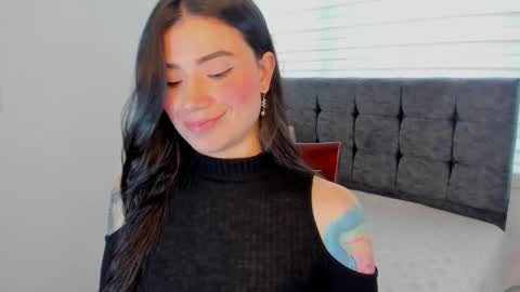  Alice  online show from February 3, 3:27 pm