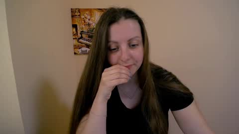 Anna online show from March 12, 1:40 pm