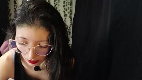 _arlequin_ online show from December 2, 7:01 pm