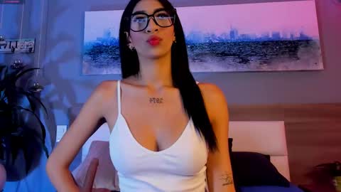 Ashly online show from March 24, 8:26 pm