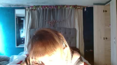 _azalea_65 online show from September 25, 9:11 pm