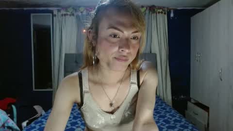 _azalea_65 online show from October 5, 1:36 am