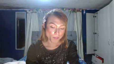 _azalea_65 online show from October 28, 2:34 am