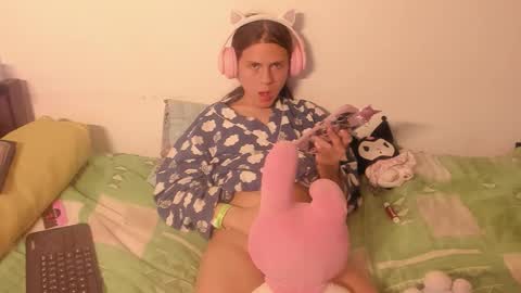 _baby_vi online show from January 12, 2:07 am