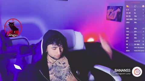 Lunita  online show from December 5, 4:01 am