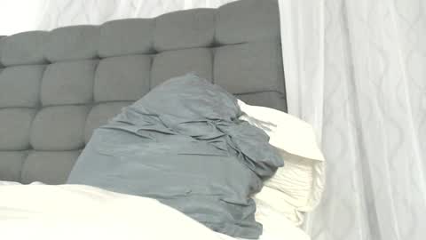 Sara Velez INSTAGRAM  beautysara follow me baby online show from December 20, 7:37 am