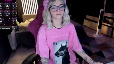 Olivia Subscribe to my Fansly -   online show from June 11, 11:03 pm